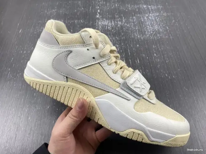 One Kick SCOTT TRAVIS CHECK X JORDAN CUT THE FZ8117-003 0613